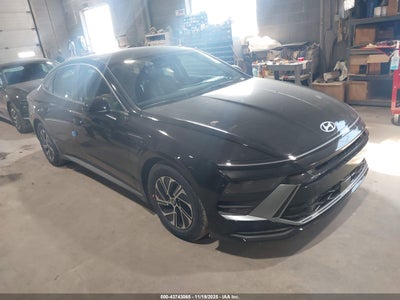 HYUNDAI SONATA HYBRID 2026