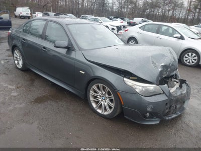BMW 528I 2010
