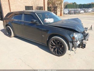 DODGE MAGNUM 2005
