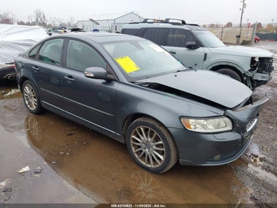 VOLVO S40 2010