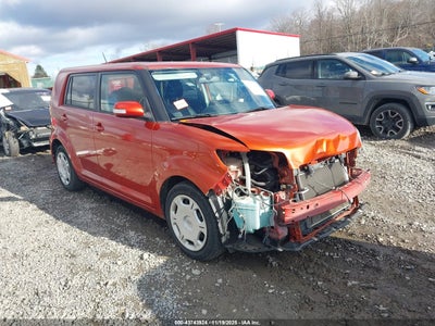 SCION XB 2012