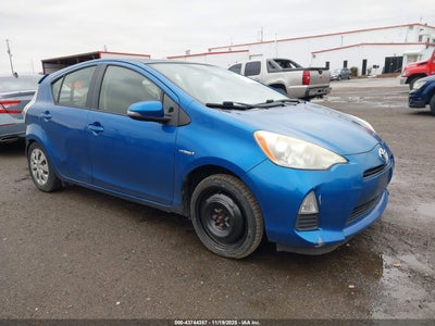 TOYOTA PRIUS C 2013