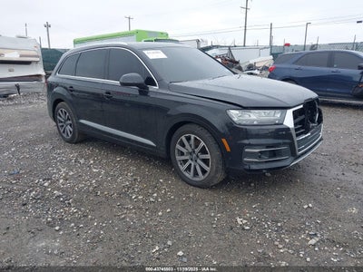AUDI Q7 2019