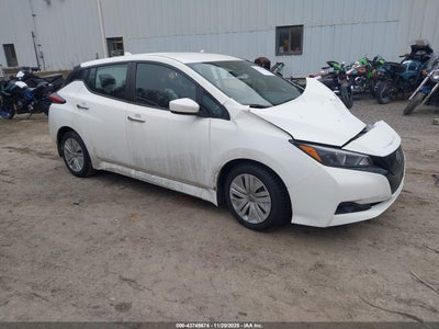 NISSAN LEAF 2024