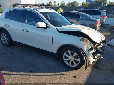 INFINITI EX35 2010
