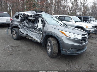 TOYOTA HIGHLANDER 2015