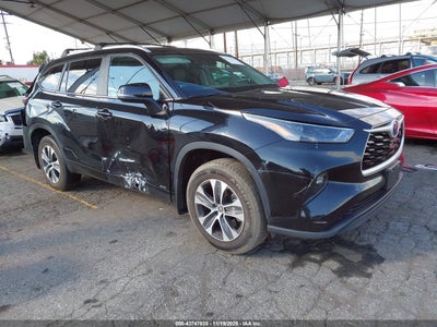 TOYOTA HIGHLANDER HYBRID 2024