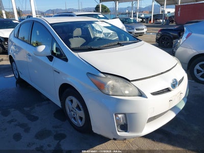 TOYOTA PRIUS 2011
