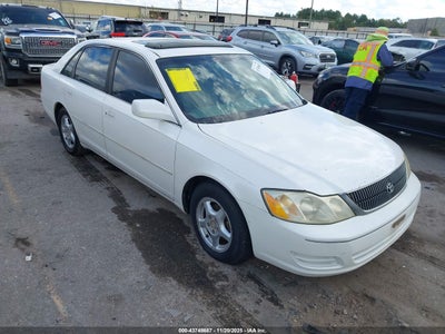 TOYOTA AVALON 2000