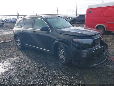MERCEDES-BENZ EQB 300 SUV 2023