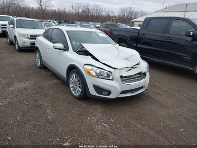 VOLVO C30 2012