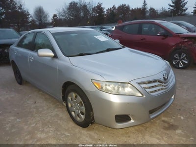 TOYOTA CAMRY 2010