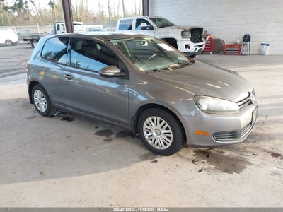 VOLKSWAGEN GOLF 2010