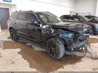 VOLVO XC90 2017