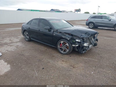 AUDI A4 2023