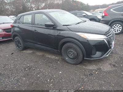 NISSAN KICKS 2022