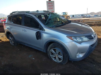 TOYOTA RAV4 2015
