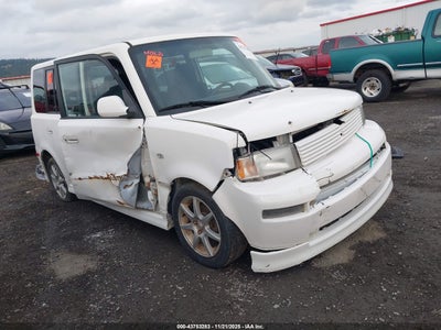 TOYOTA SCION XB 2005