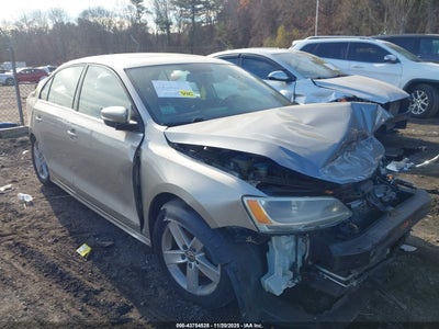 VOLKSWAGEN JETTA 2013