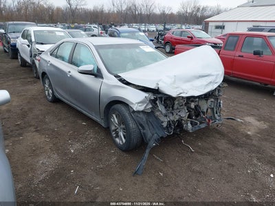 TOYOTA CAMRY 2016