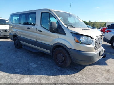 FORD TRANSIT-150 2017