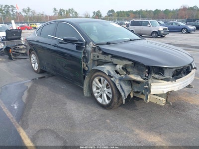 CHRYSLER 200 2016