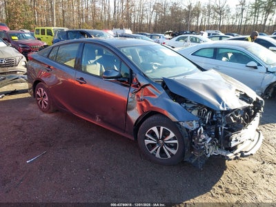 TOYOTA PRIUS PRIME 2017