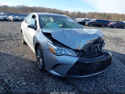 TOYOTA CAMRY 2015