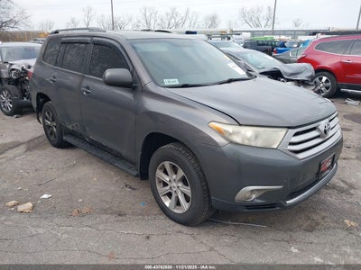 TOYOTA HIGHLANDER 2012