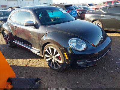 VOLKSWAGEN BEETLE 2012