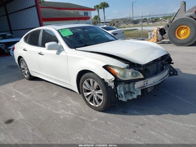 INFINITI M37 2012