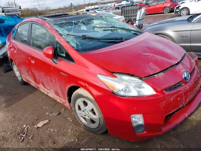 TOYOTA PRIUS 2011