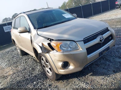 TOYOTA RAV4 2011