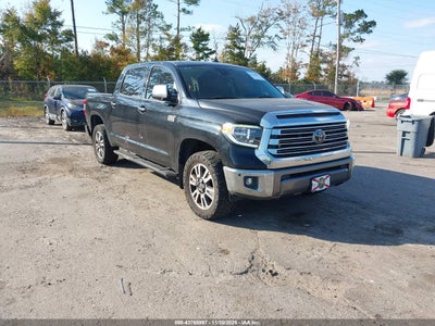 TOYOTA TUNDRA 2020
