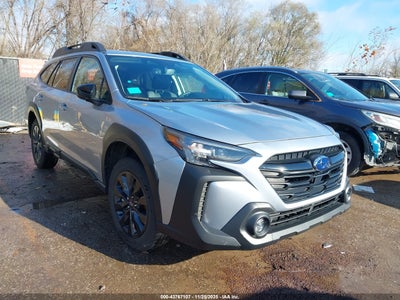 SUBARU OUTBACK 2025