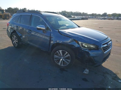 SUBARU OUTBACK 2018