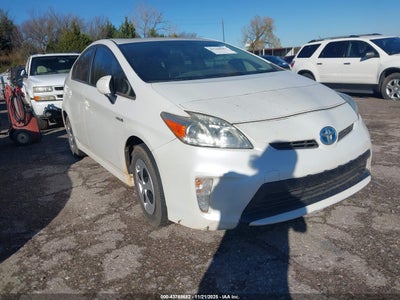 TOYOTA PRIUS 2013