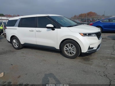 KIA CARNIVAL MPV 2024
