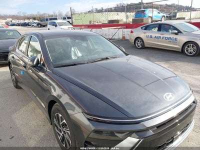 HYUNDAI SONATA HYBRID 2026