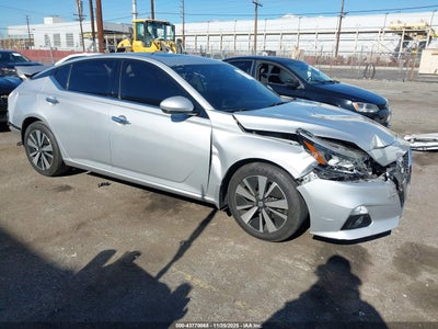 NISSAN ALTIMA 2020