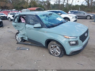 HYUNDAI VENUE 2025