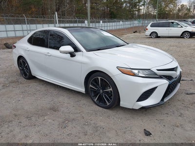 TOYOTA CAMRY 2018