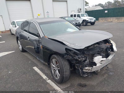 INFINITI Q40 2015
