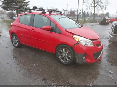 TOYOTA YARIS 2012