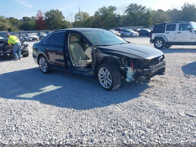 VOLKSWAGEN PASSAT 2017