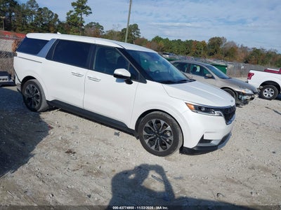 KIA CARNIVAL MPV 2024