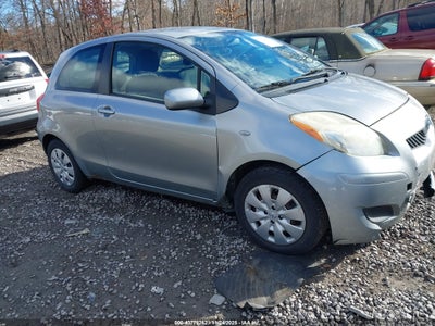 TOYOTA YARIS 2010