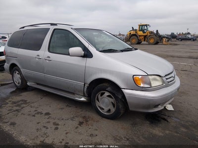 TOYOTA SIENNA 2002