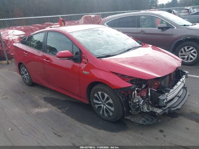 TOYOTA PRIUS PRIME 2021