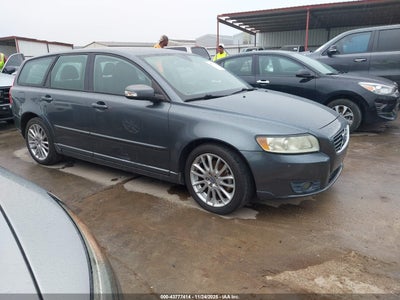 VOLVO V50 2009